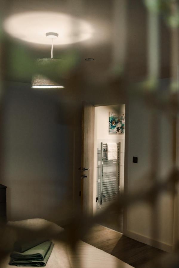 Bv Cosy Basement Apartment At Conditioning House Bradford  Kültér fotó